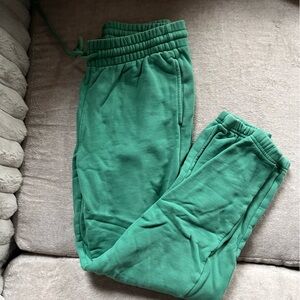 Aritzia boyfriend sweatpants